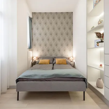 Elegant Two-Bedroom Apartment In The Centre Budapest Exterior photo
