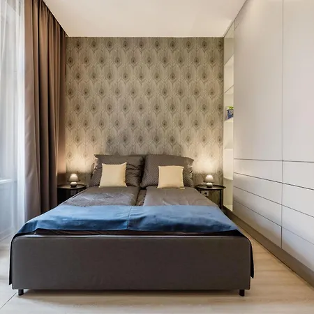 Elegant Two-Bedroom Apartment In The Centre Budapest Exterior photo